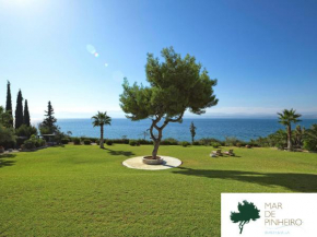 Villa Mar de Pinheiro - Beachfront Villa
